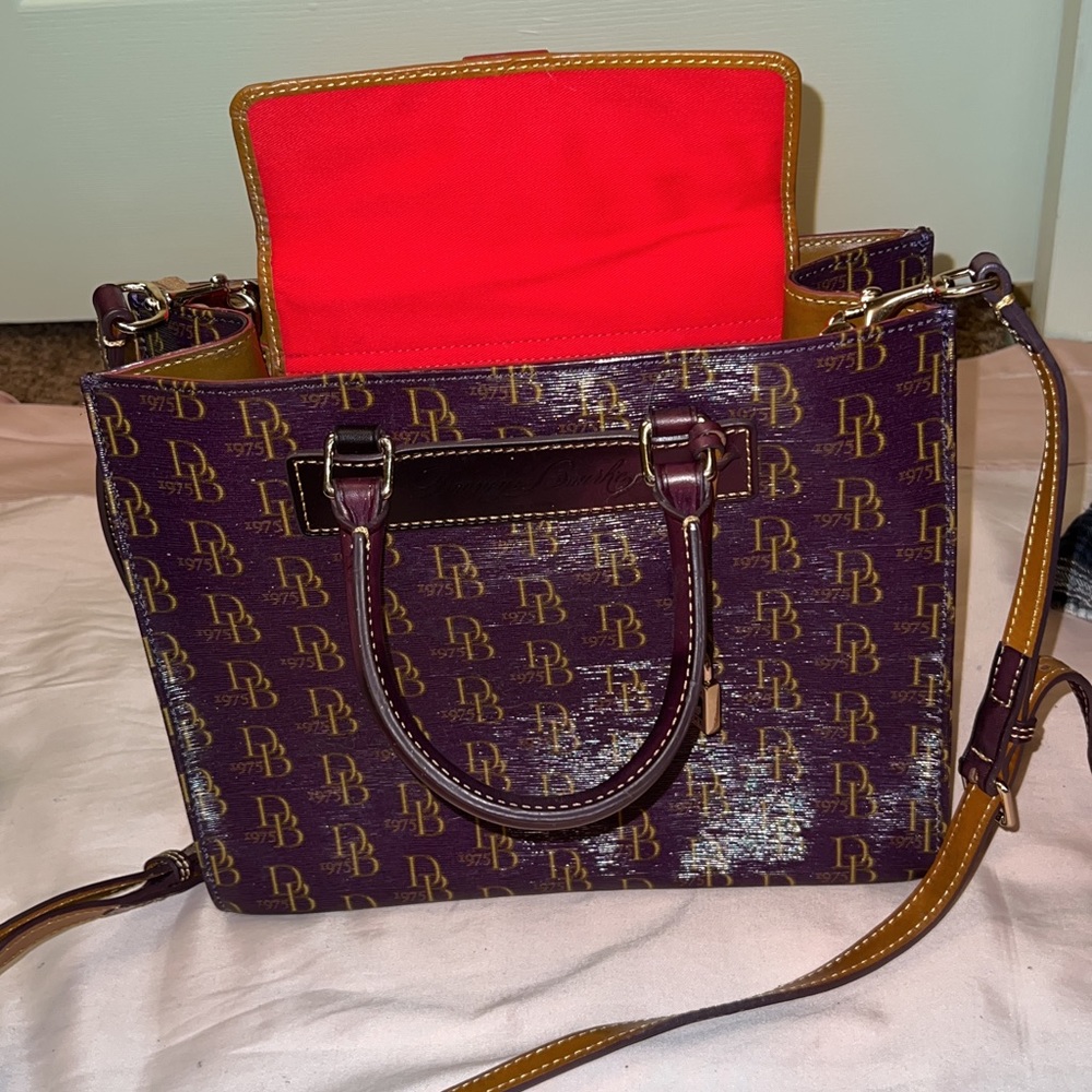 D&B hand bag